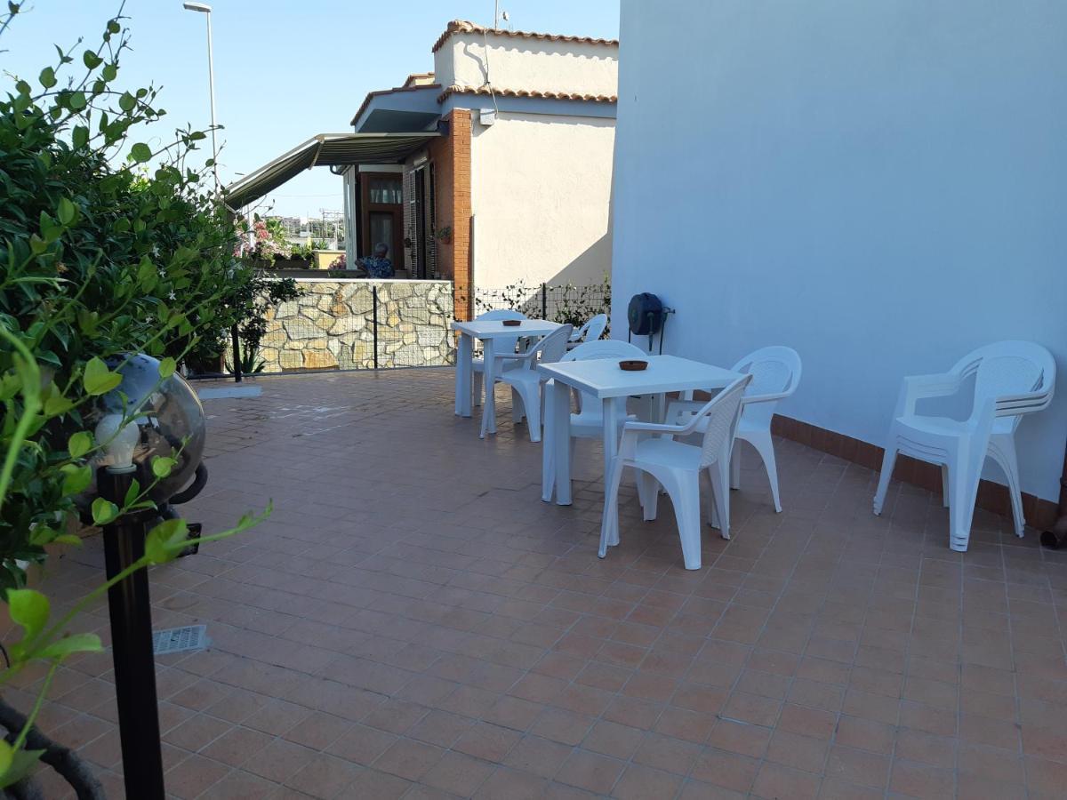 Guest House Al Mare Civitavecchia Ngoại thất bức ảnh